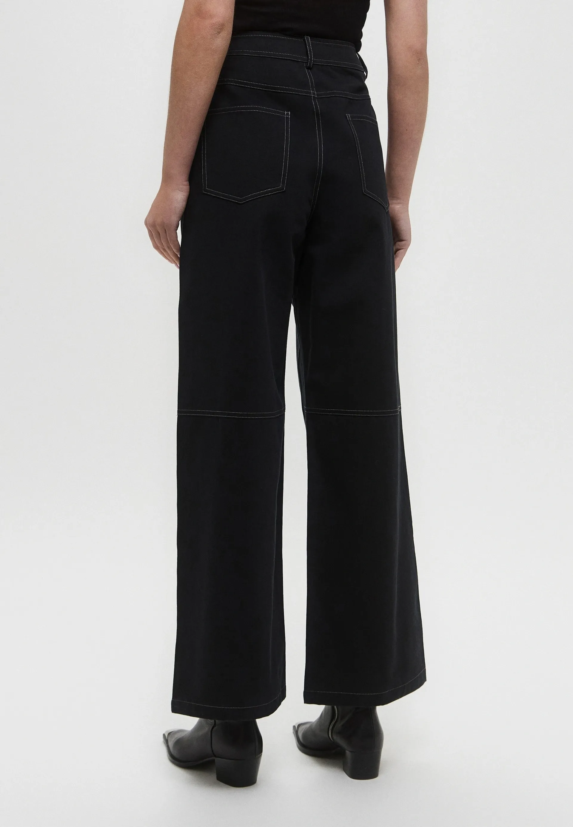 Villaincore Trousers