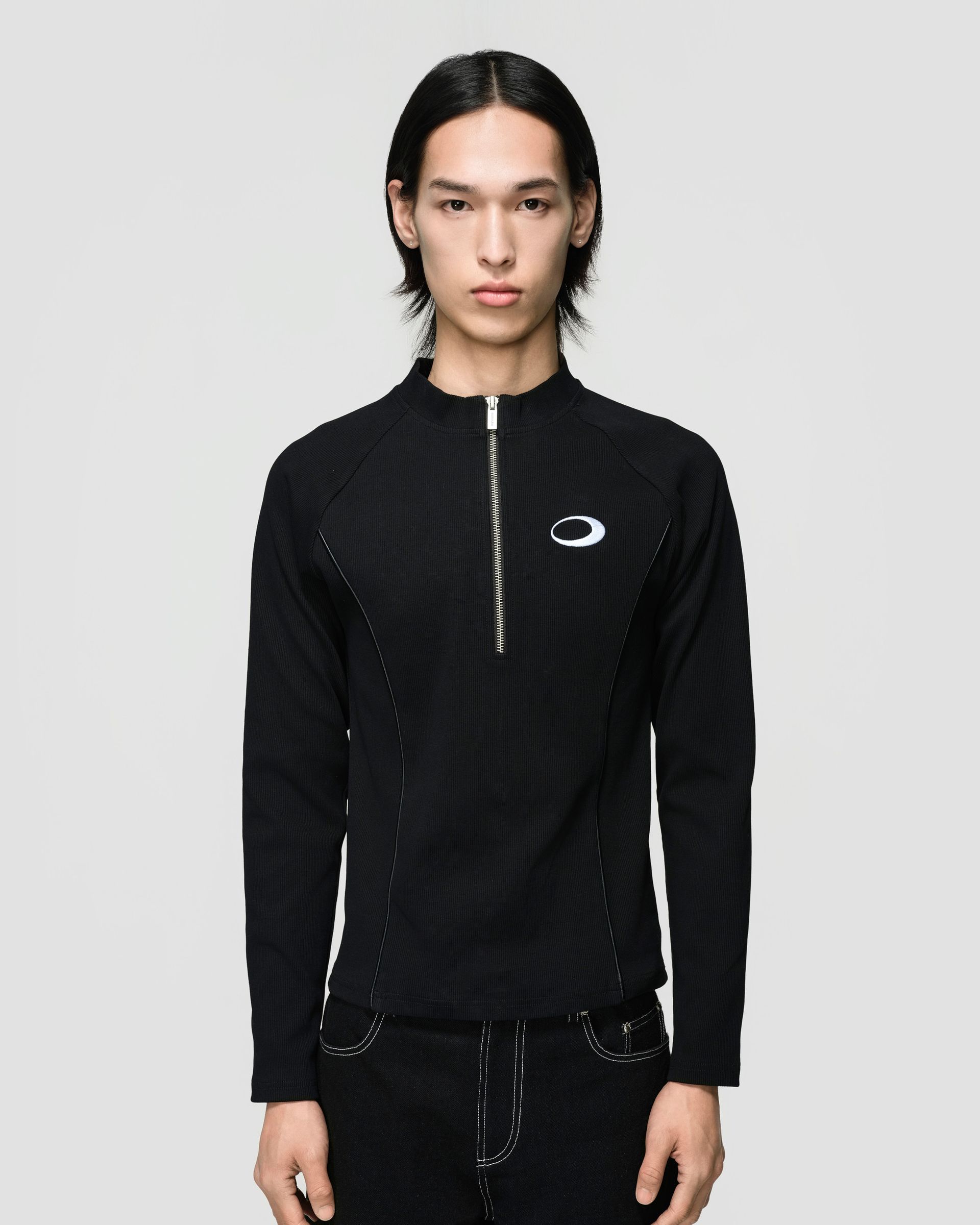 Лонгслив Rave in the Grave