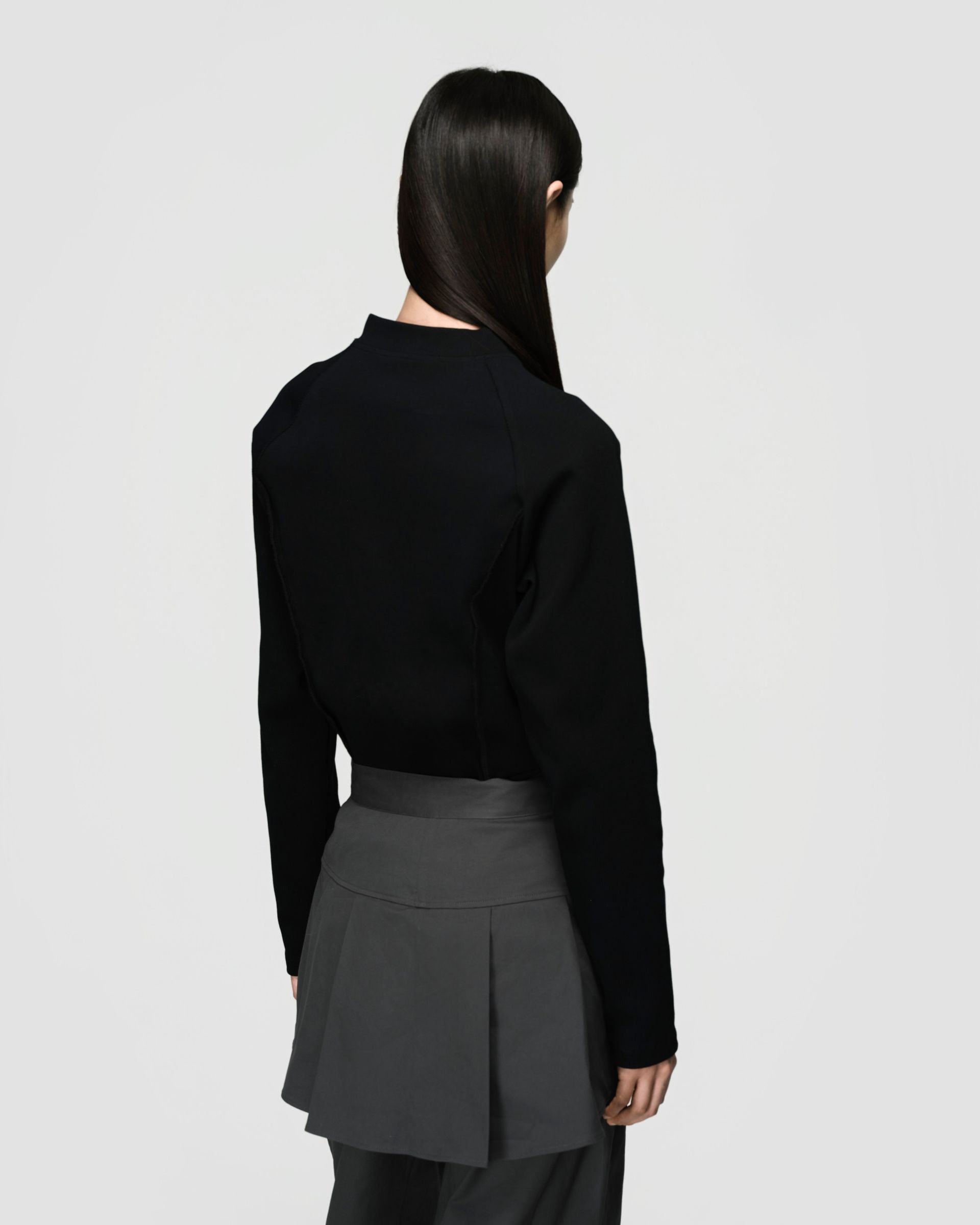 Лонгслив Rave in the Grave